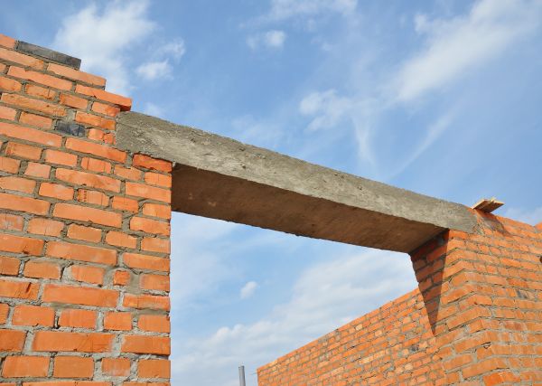 Lintel Installation in Honolulu