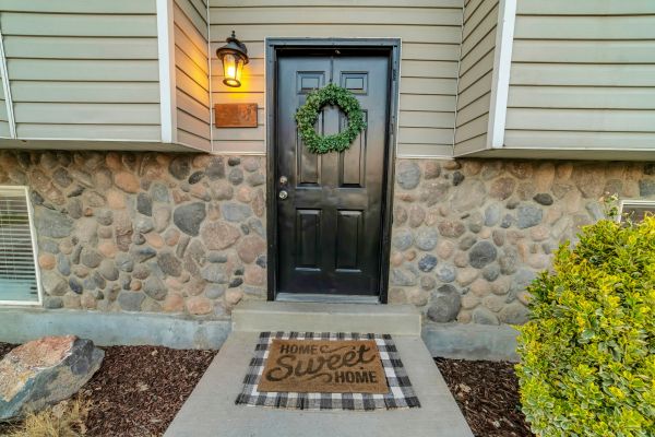 Stone Siding Replacement in Honolulu